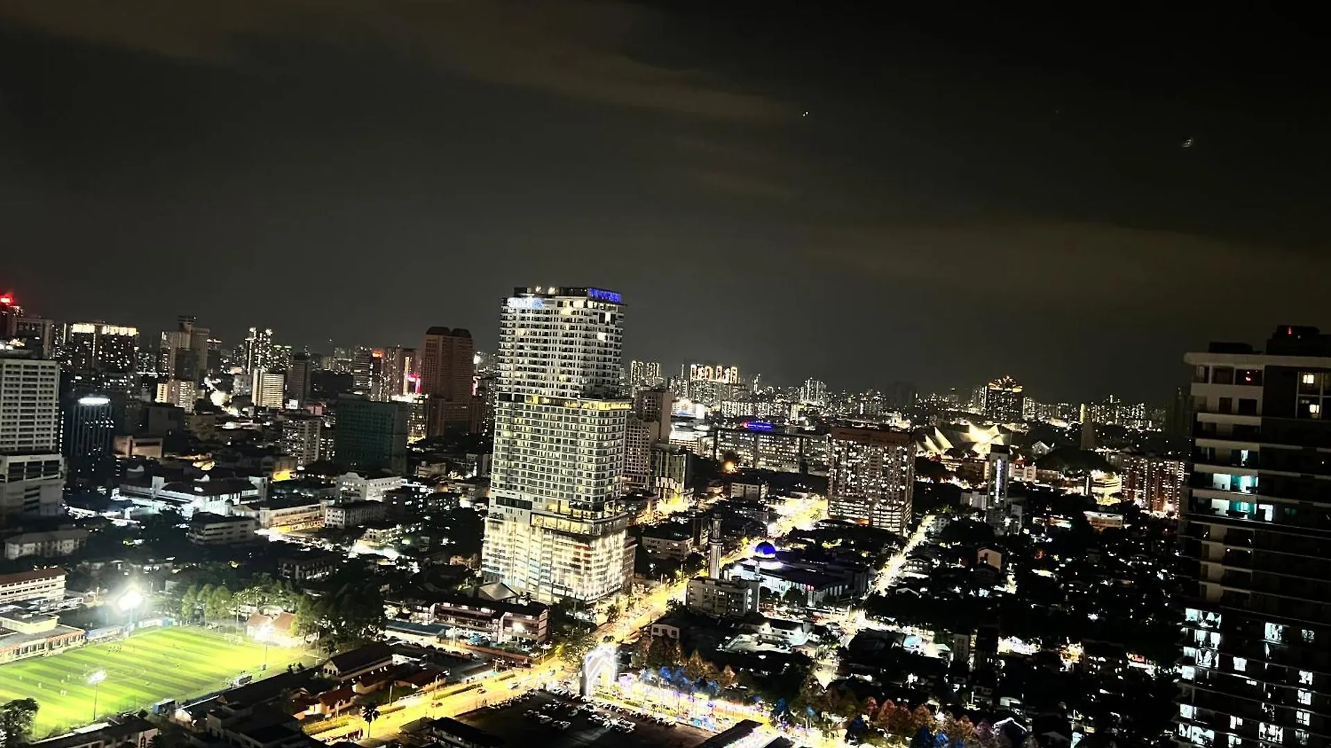 Mercu Summer Suites Klcc By Tasrifa 쿠알라룸푸르 0*,  말레이시아