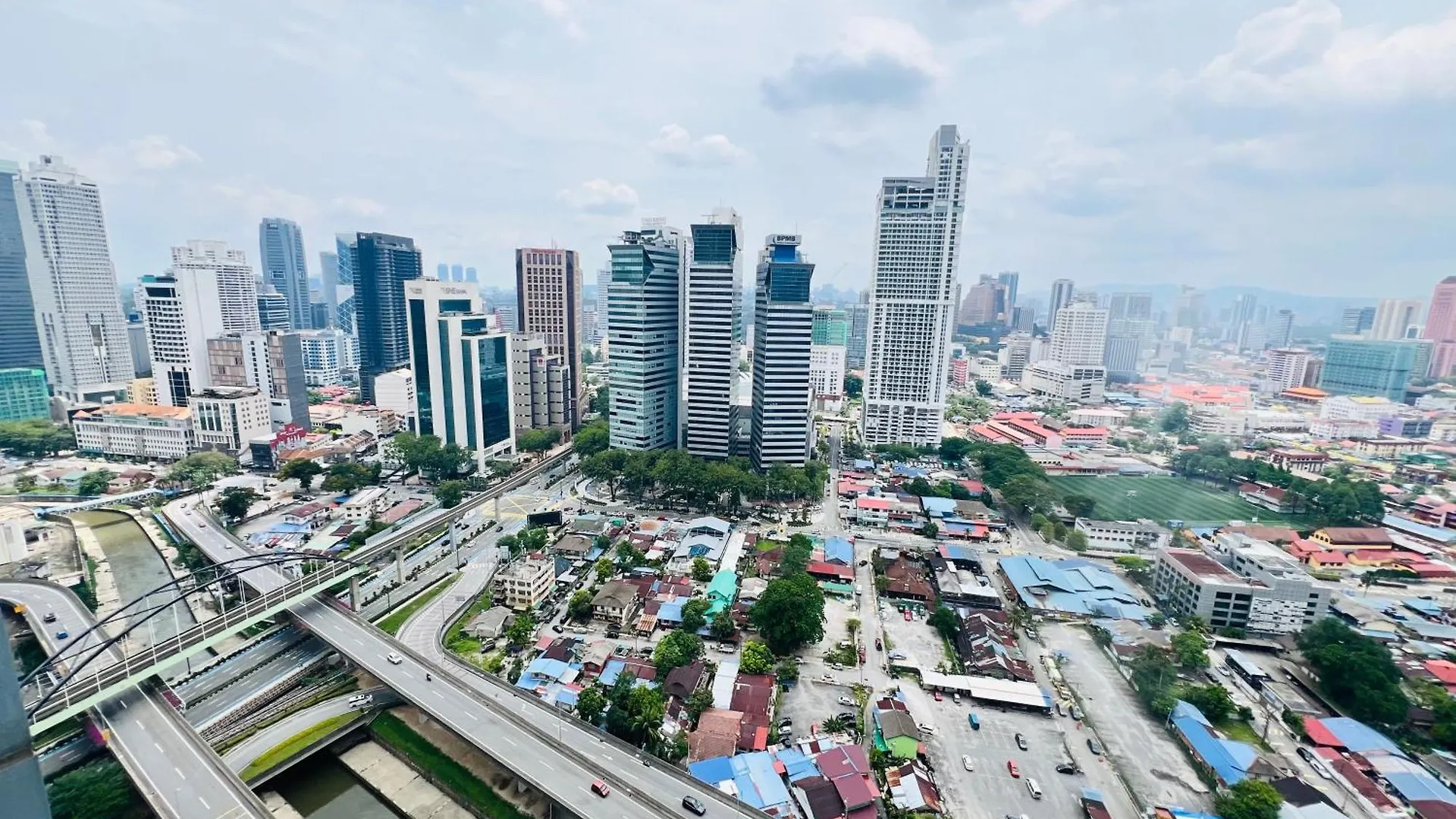 Mercu Summer Suites Klcc By Tasrifa 쿠알라룸푸르