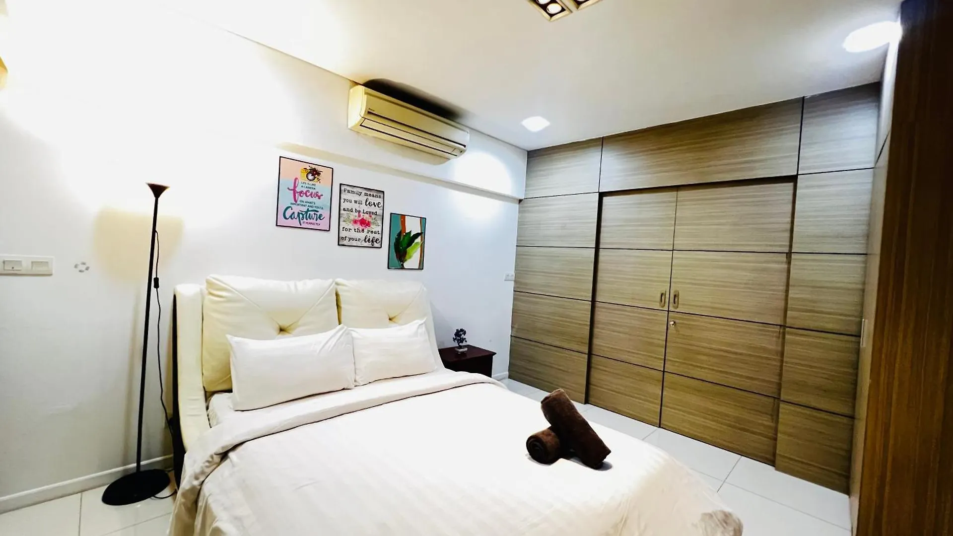 아파트 Mercu Summer Suites Klcc By Tasrifa 쿠알라룸푸르 말레이시아